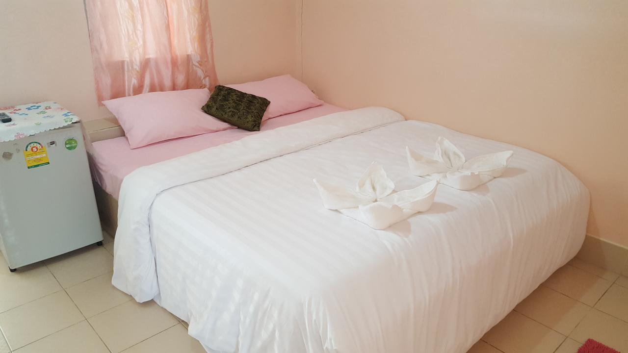 Montra Guesthouse Ranong Zewnętrze zdjęcie